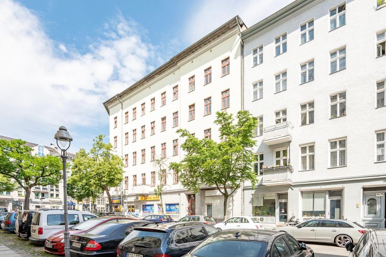 Newly Furnished Apartment For Up To 6 People Берлин Экстерьер фото